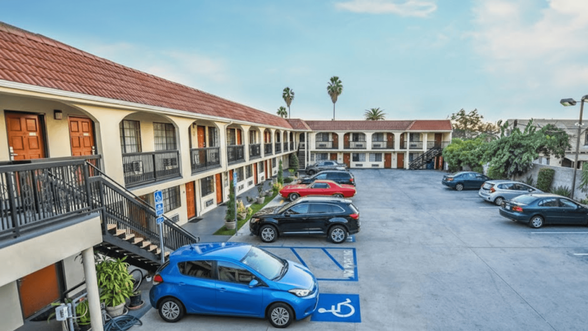 3 hotels and resorts