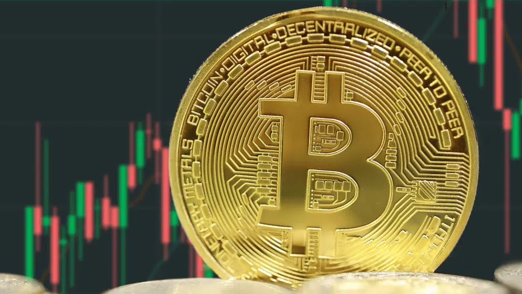 fbtc vs ibit which bitcoin etf should you buy